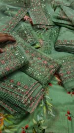 Iznik Lawn Collection